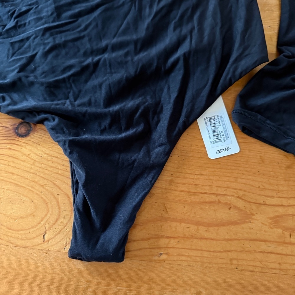 NWT Aerie SMOOTHEZ Black Long Sleeve Scoop Neck Bodysuit M lounge basics classic - Picture 6 of 10